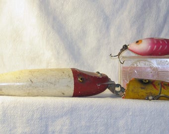 Group of three vintage fishing lures