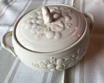 Covered ceramic serving dish