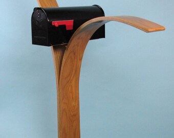 Blackbird Mailbox and Post