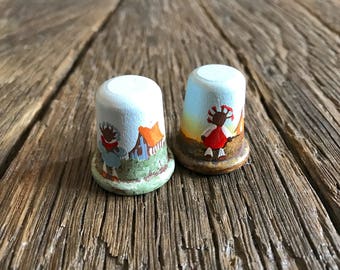 Vintage Wooden Thimbles - 2 Wooden Thimbles - Wood Mot Thimbles - Hand Painted Wood Thimbles - Mot Thimbles