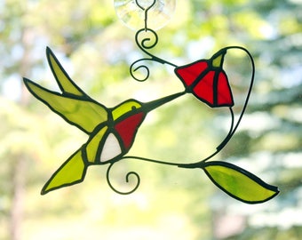 Ruby-throated Hummingbird with Flower Stained Glass Suncatcher, Bird Sun Catcher, Glass Art