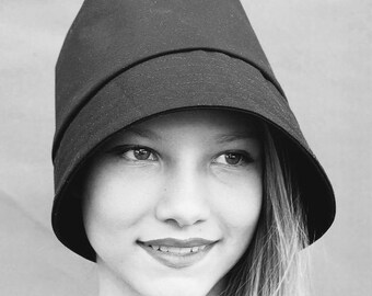 Handmade designer hat| black cotton cloche hat|womens fashion hat| French hat| ZUTamelie designer rain hat in waxed cotton