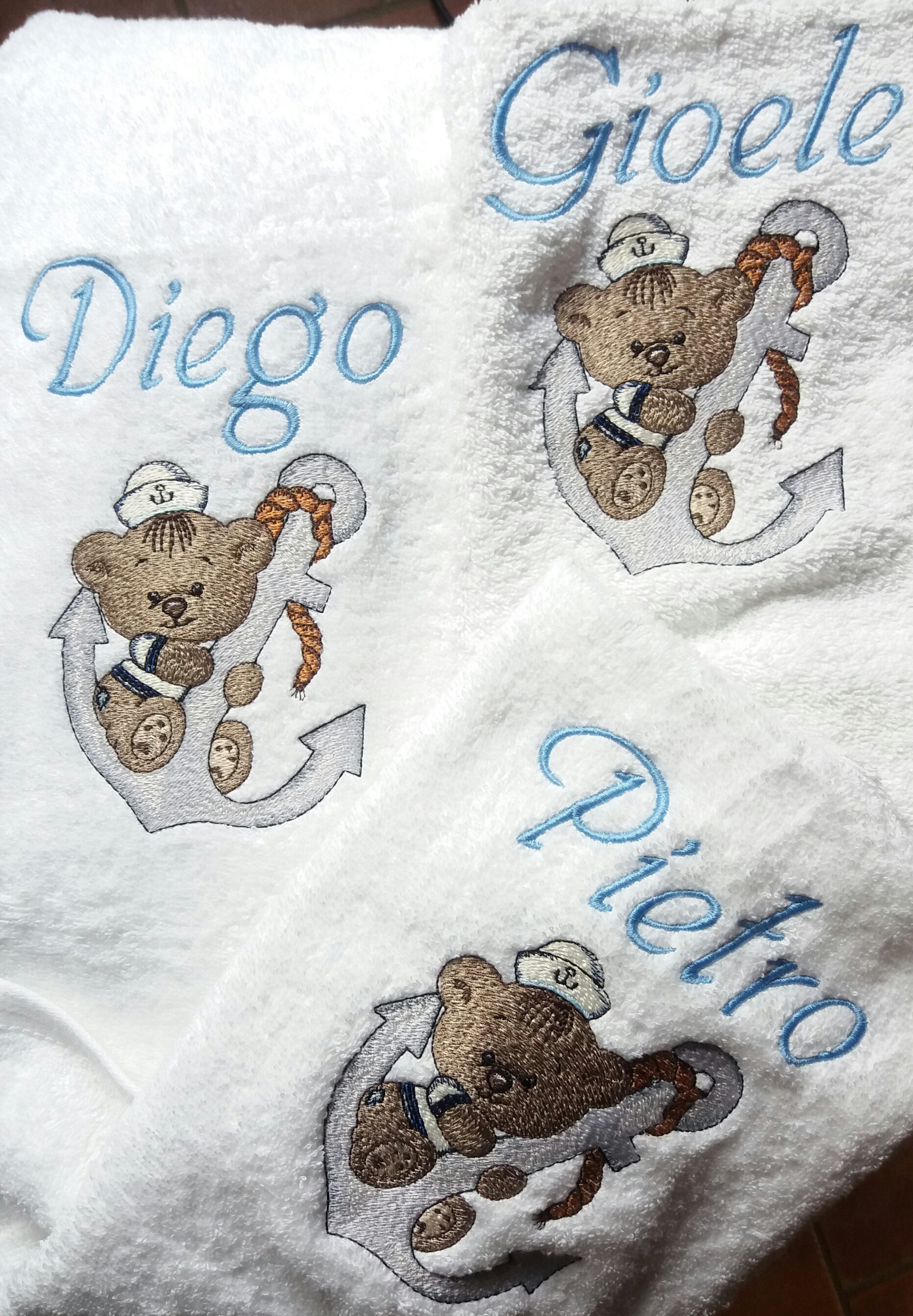 Claudia project  machine embroidery designs old toys machine embroidery Claudia project  machine embroidery designs old toys machine embroidery