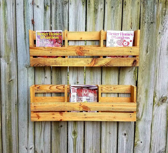 Reclaimed Pallet Wood 3 Pocket Organizer. Mail holder file