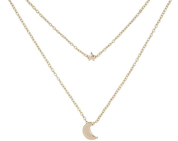dainty silver half moon necklace, silver crescent moon necklace, crescent moon link necklace, crescent moon charm, half moon charm