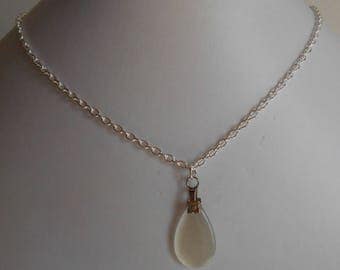 Minimalist necklace Teardrop glass white