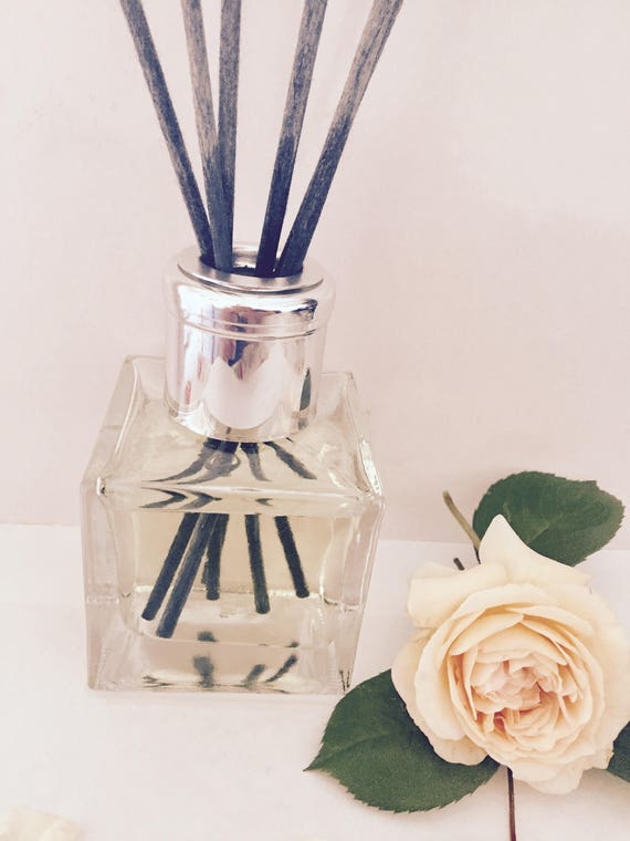 Scented Home Air Diffuser with Porex e Reeds