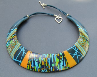 Bib necklace in polymer clay. Navy, turquoise Choker, orange.