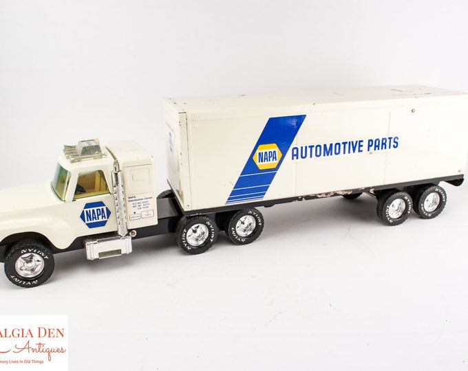 Nylint Semi Truck | Vintage Steel Toy | 18 Wheeler Toy | NAPA Auto Parts Truck