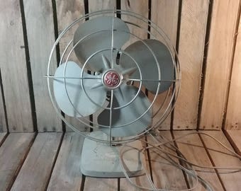 General Electric Fan, Vintage GE Fan, Vintage Metal Fan, Old GE Fan, Industrail Fan, Office Fan, Garage Fan, Movie Prop, Photo Shoot Prop