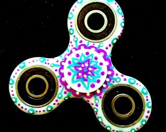 Purple flower Glow in the Dark Fidget Spinner
