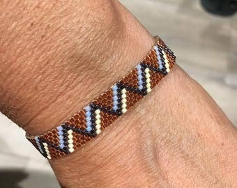 Copper and blue beaded bracelet