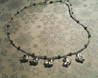 trendy, colorful, original Necklace (blue, white and Brown)