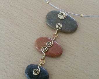 Original pendant necklace, Pebble natural rich Golden decorations