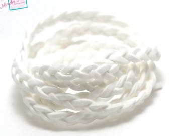 1 meter "braided" Suede, 5 x 2, 5 mm, white