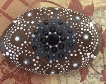 Absolutely gorgeous mandela inspired rock