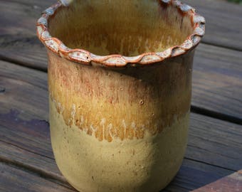 Gold Pottery Utensil Holder Pinched Brown Rim