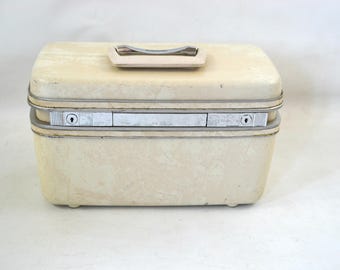 Vintage White and Beige Marbled Hard Shell Train Case by Samsonite Silhouette