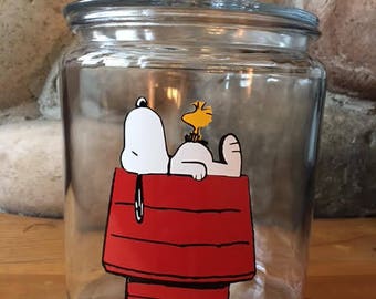 Snoopy glass jar,