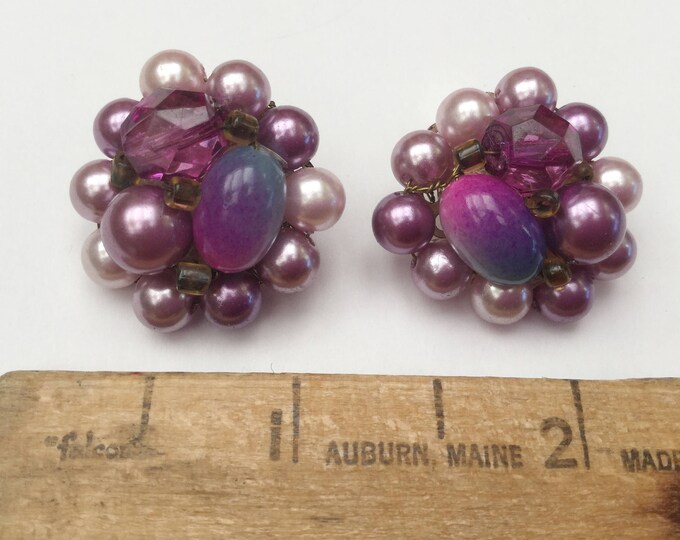 Purple cluster Bead earring - Signed Japan - Givre cabochon - metalic pearls - Clip on earrings