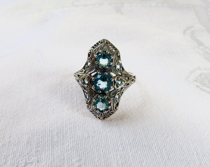 Art Deco Ring, Aquamarine Ring, 2 CT, Sterling Silver Filigree Setting, Size 7, Art Deco Jewelry, Engagement Ring, March Birthstone