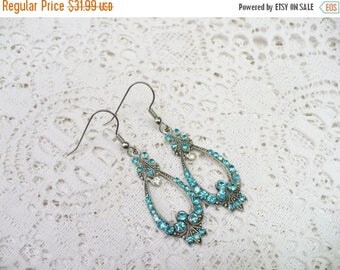 10% OFF SALE Vintage Aqua RHINESTONE Earrings - silver tone metal - Pierced dangles - Aqua Blue - Something blue bridal - Art deco bridal -