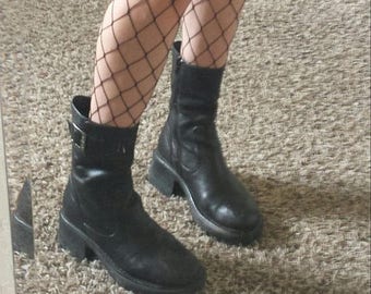 25% off SALE Black leather ankle boots