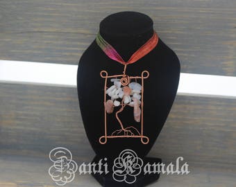 Sunstone and moonstone in copper tree of life necklace/moonstone necklace/rainbow moonstone/sunstone/tree of life/metaphysical jewelry