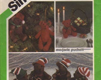 Simplicity Pattern 6569 Stuffed Bears UNCUT Size: Small & Large
