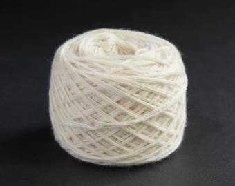 OFF White Reclaimed Cashmere Yarn - Recycled Yarn - Lot W-6-001