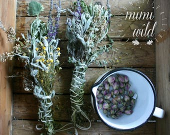 smudge stick floral-wild grasses. Wildflowers-frankincense-perfume-fumigation