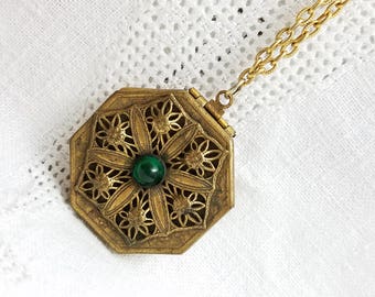 Embellised Memory Locket Retro Victorian Antiqued Gold Tone Finish Green Glass Center Cabochon