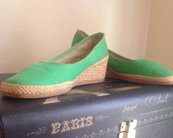 1970's Kelley Green Espadrille wedges made in USA by Americanas