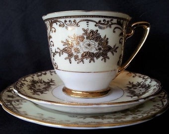 Vintage Meito China Trio Set, Meito China Foreign Pattern, Meito Hand Painted China, Tea Cup Saucer and Small Plate