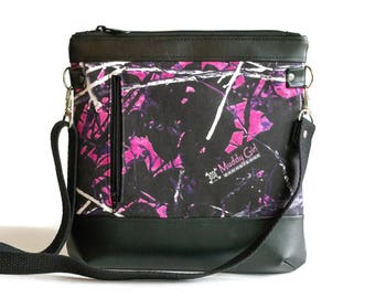 Muddy Girl Crossbody Bag - Crossbody Purse - Sling bag - Cross Body bag - Camo purse - Muddy Girl Camo - Cute purse