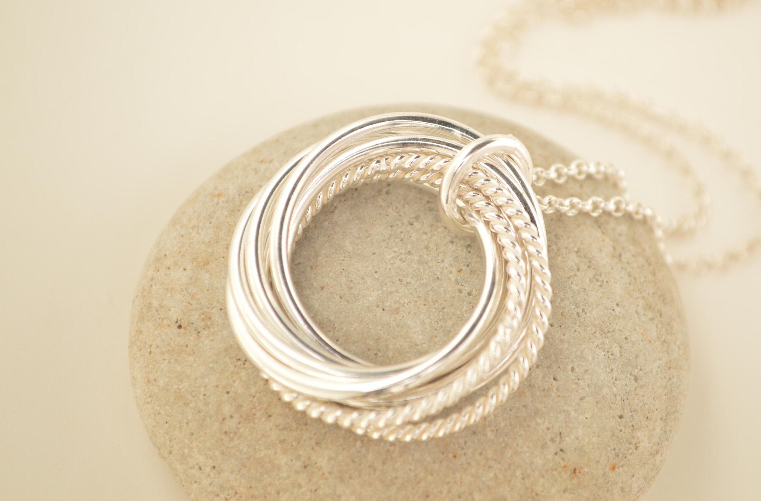 80th Birthday necklace for mom, 8 Interlocking rings, 8th Anniversary