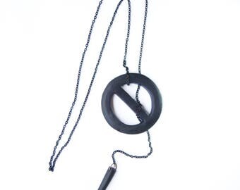 Sansa Stark Black Necklace | Replica Sansa Stark pendant | Cosplay Sansa Stark | Game of Thrones Cosplay | Sansa Stark Costume