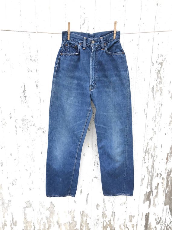 levi jeans rivets