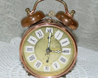 Alarm clock JAPY VINTAGE, old french Clock vintage mechanical