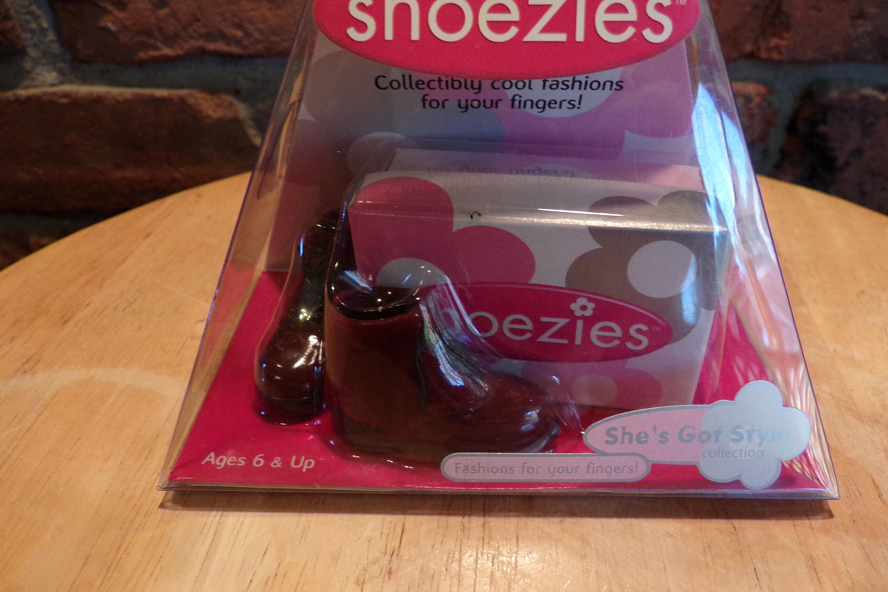 shoezies toy