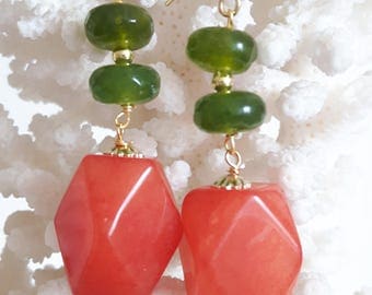Silver earrings with agate carnelian and Peridot