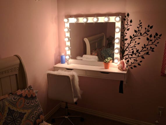 XL Vanity mirror with Hollywood lighting.Perfect for Ikea