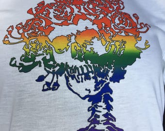 Grateful Dead T-shirt! Skull and Roses Grateful Dead Shirt! Pride! Grateful Dead Pride T-shirt!