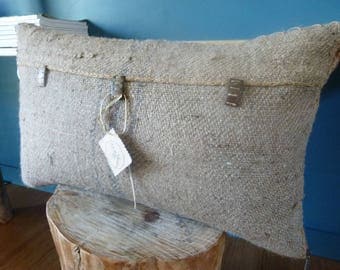 Burlap pillow