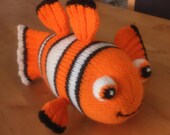 Nemo the clown fish knitting pattern for a soft toy