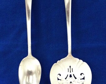 Silverplate Wm. Rogers Mountain Rose pattern Tomato Server and oval Place/Soup Spoon.