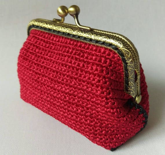 Crochet coin purse pattern, INSTANT DOWNLOAD, Happy monster kiss lock clasp Purse, wallet ...