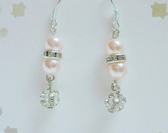 Wedding pearl earrings, Wedding earrings, bridal Jewellery, bridal earrings, pearl and rhinestones earrings, bridesmaid earrings.