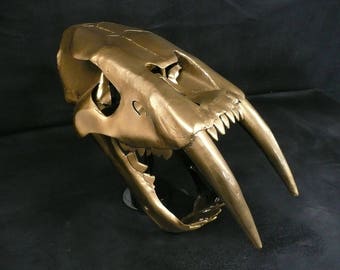 Metal Smilodon / Sabre Tooth Tiger Skull sculpture