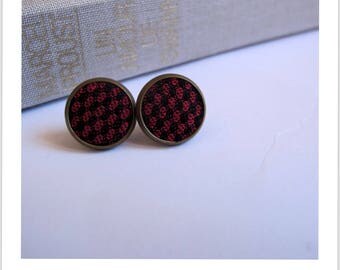 Stud Earrings black and Red checkered fabric